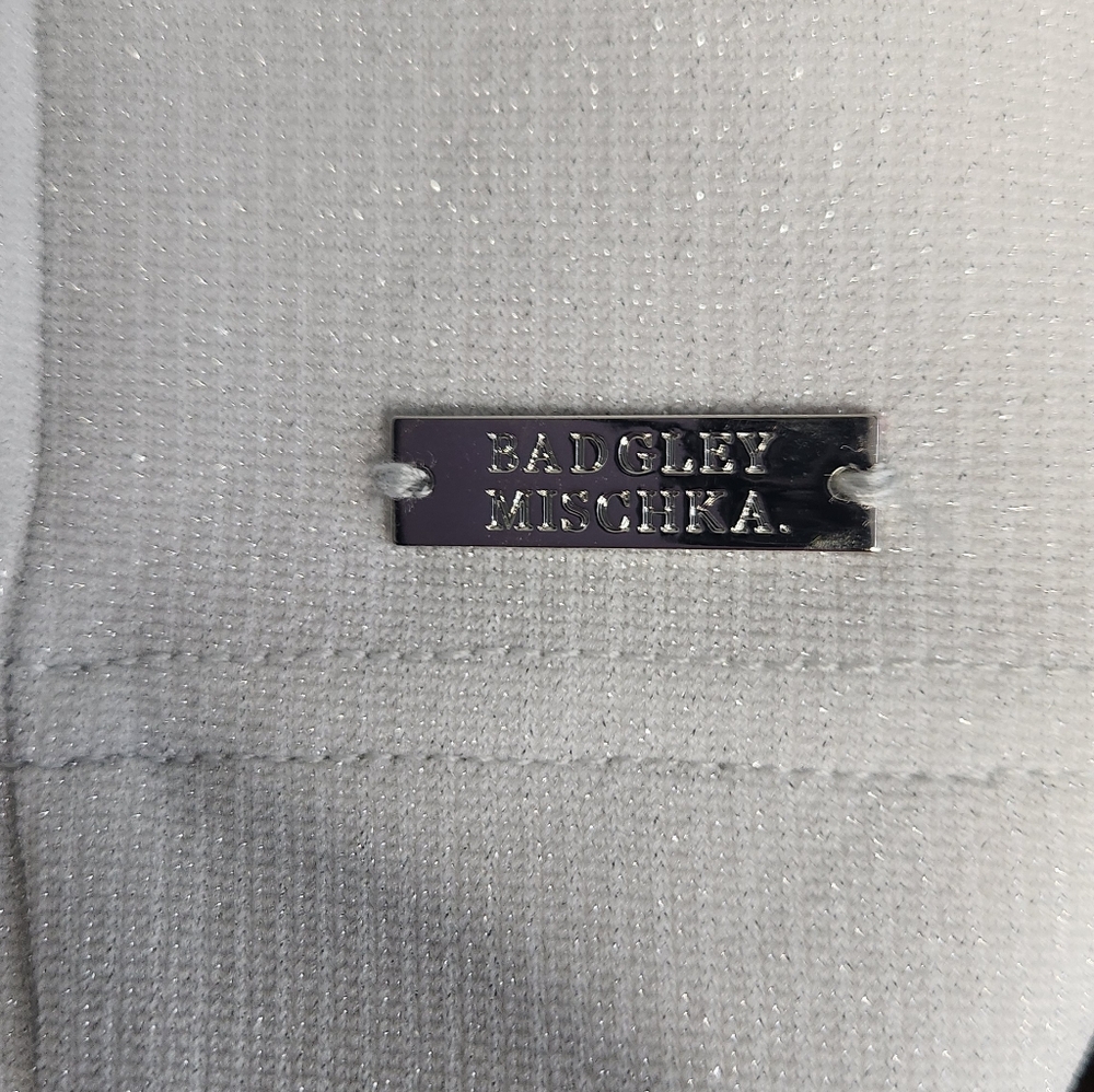 Badgley Mischka White Top with Subtle Metallic Trim - Picture 9 of 9